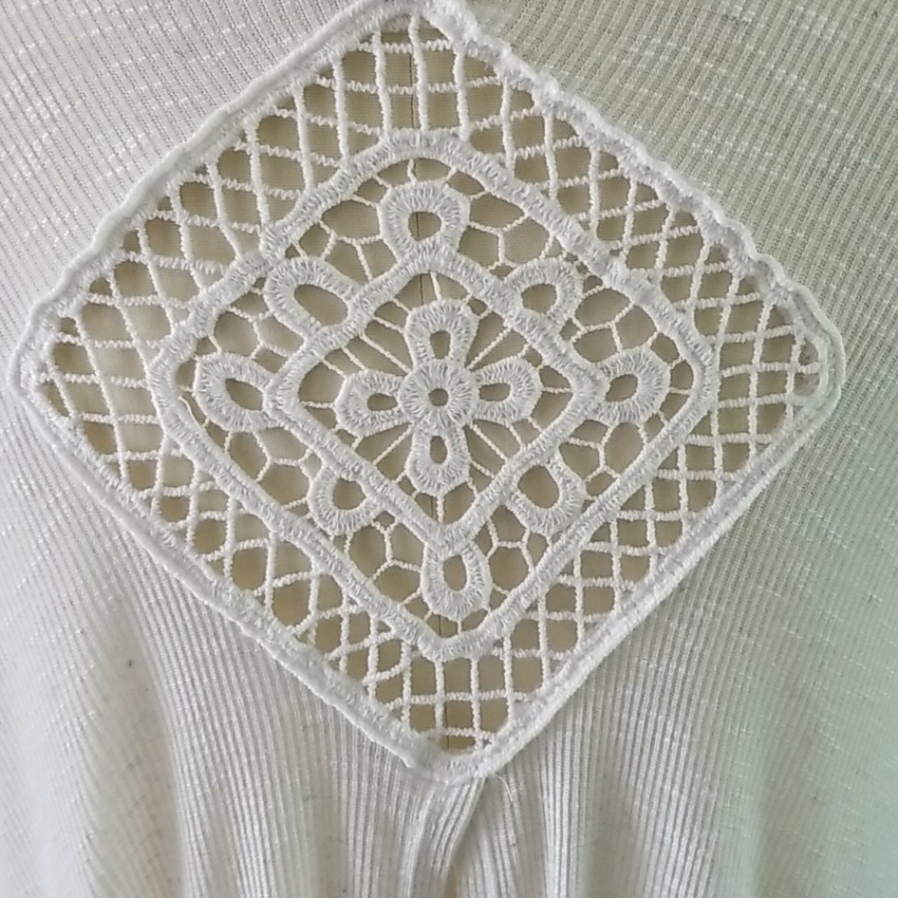 Alterd State top - Picture 4 of 6